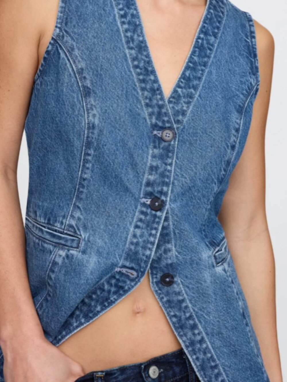 Gap Blue Denim Long Vest, V Neckline, Buttons, Pockets Size Medium NWOT